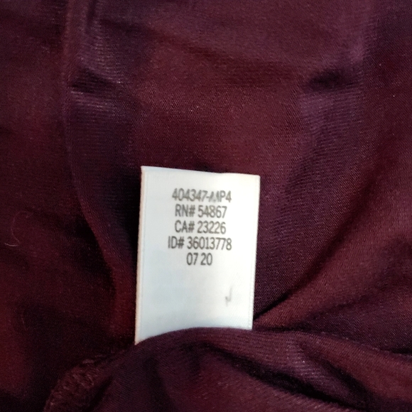 Victoria's Secret T-shirt - Picture 4 of 5